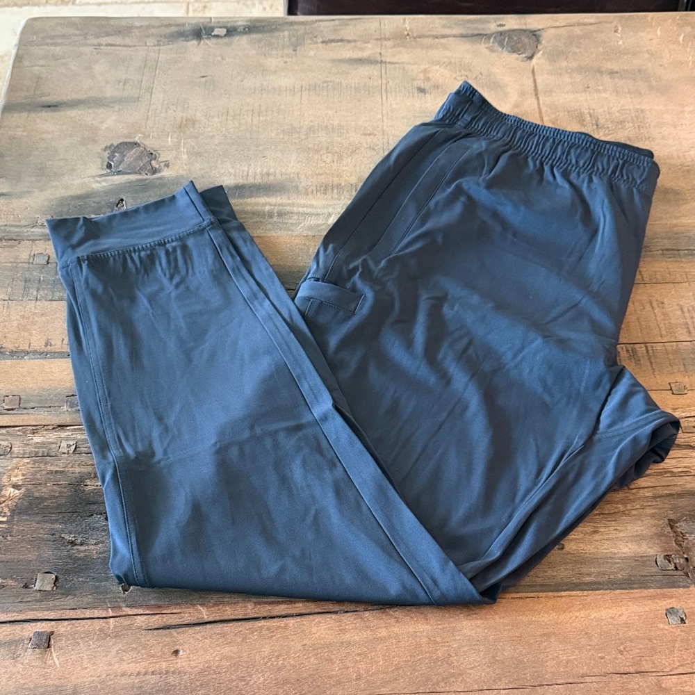 Duluth Men’s joggers size XL BY 34” inseam